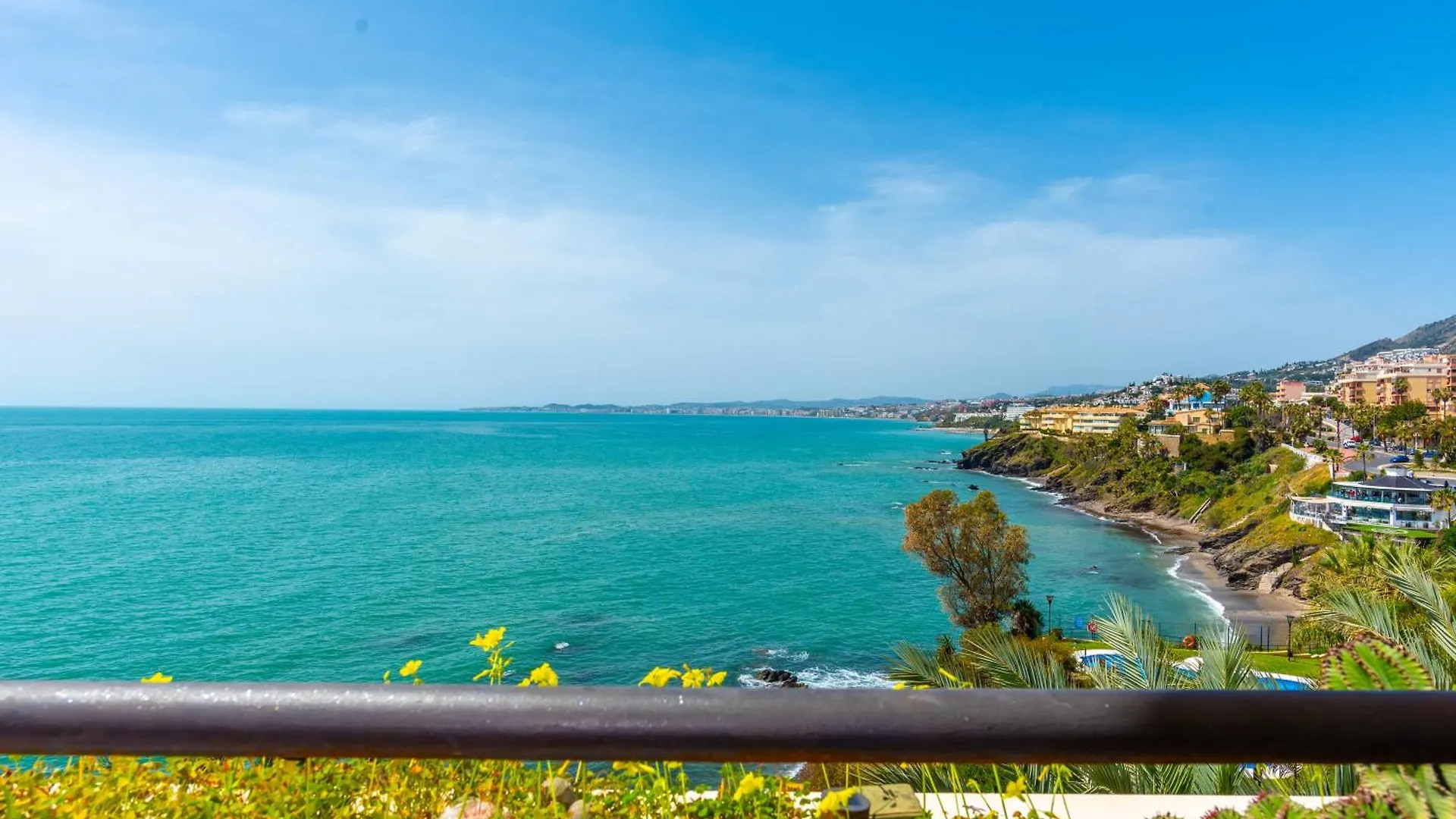 Torrequebrada Beachfront Apartment, Costa Del Sol Benalmádena 0*,
